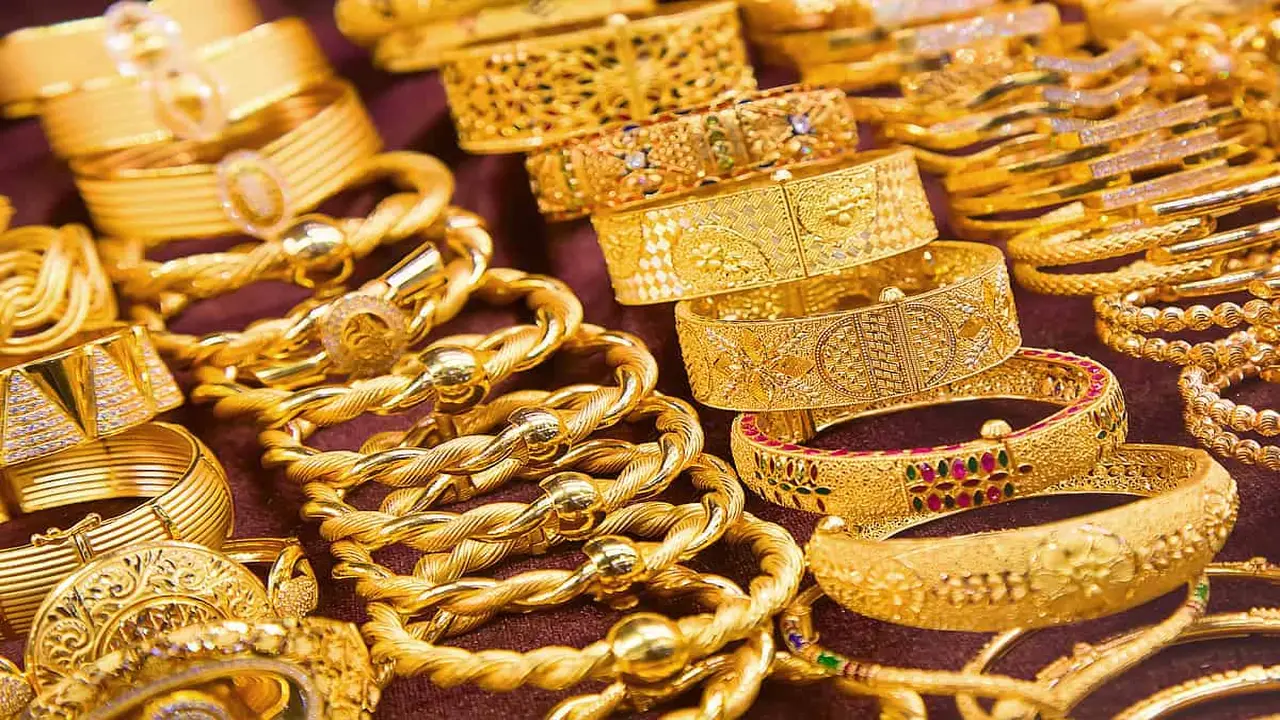 سعر عيار 21 يسجل 7000 جنيه في ختام تعاملات 6 مايو 2026